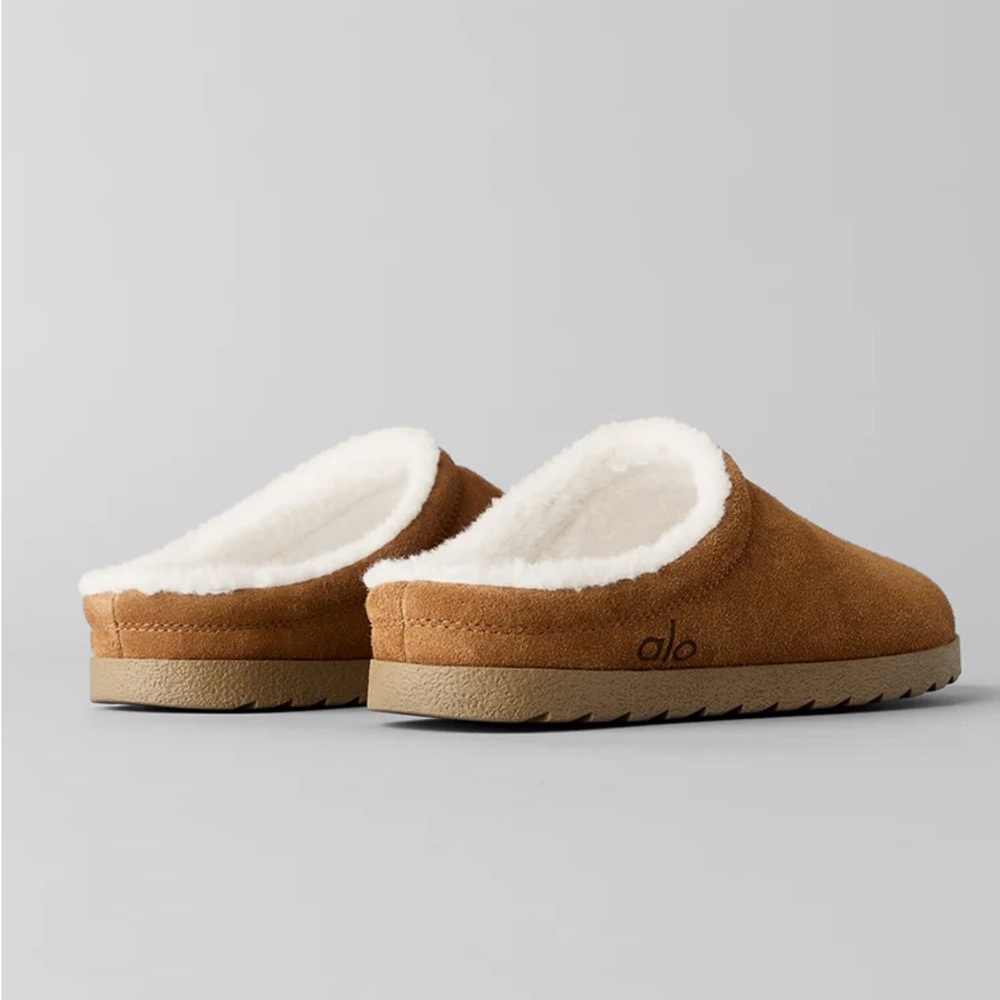 ALO Yoga Tan Suede Slip-Ons - Picture 5 of 8